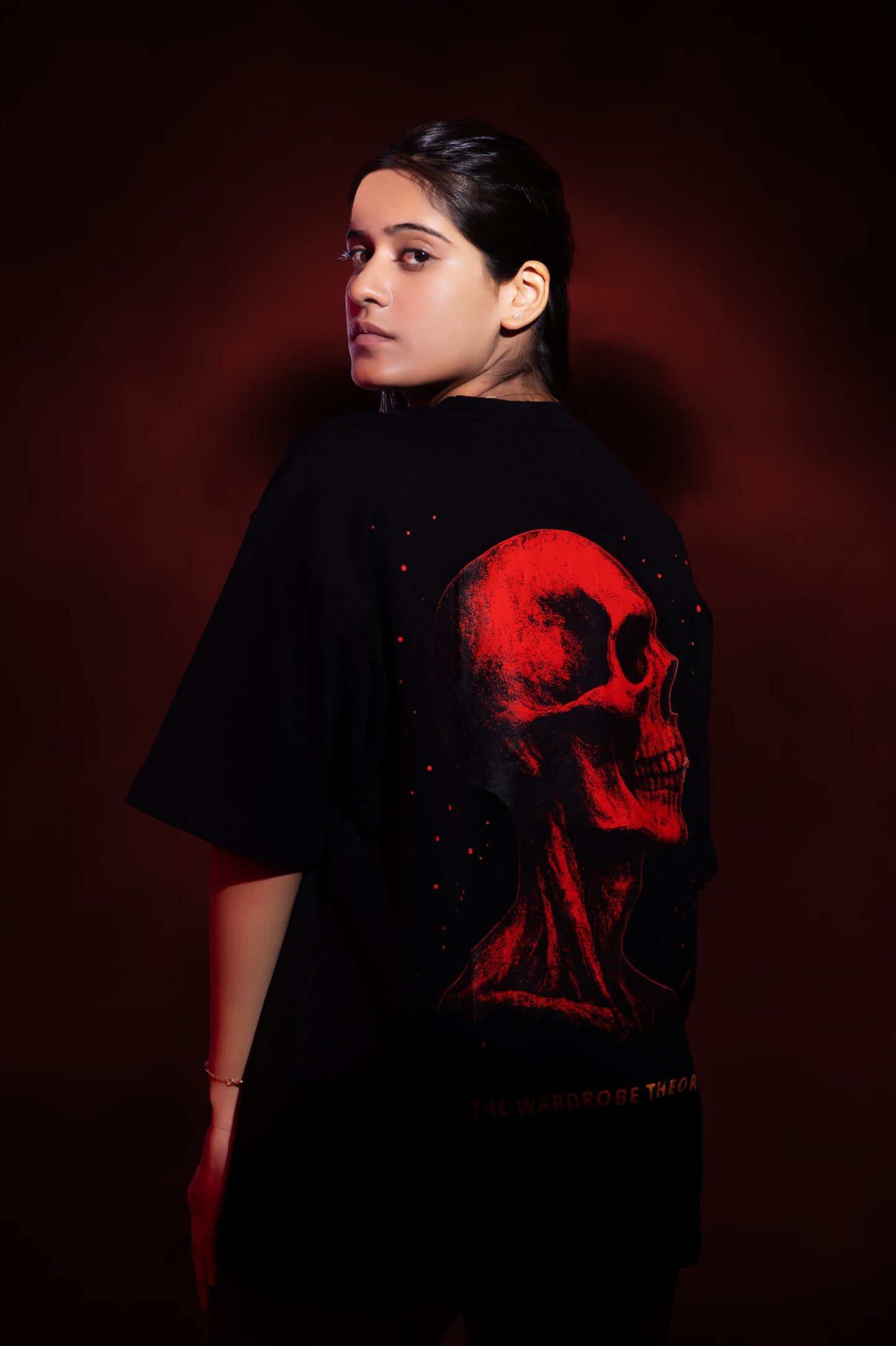 Blood Signal – Oversized Unisex Skull Graphic T-Shirt (Black)