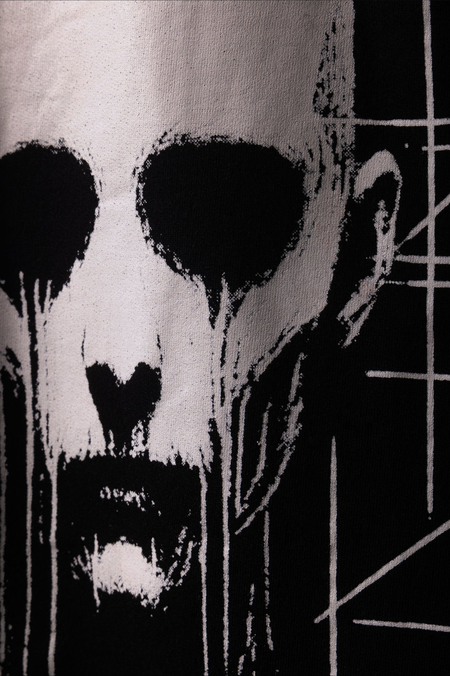 Eyes of Silence – Oversized Unisex Horror-Inspired Streetwear T-Shirt